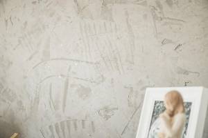 Kalk-Marmorputz mit auffälligem Muster